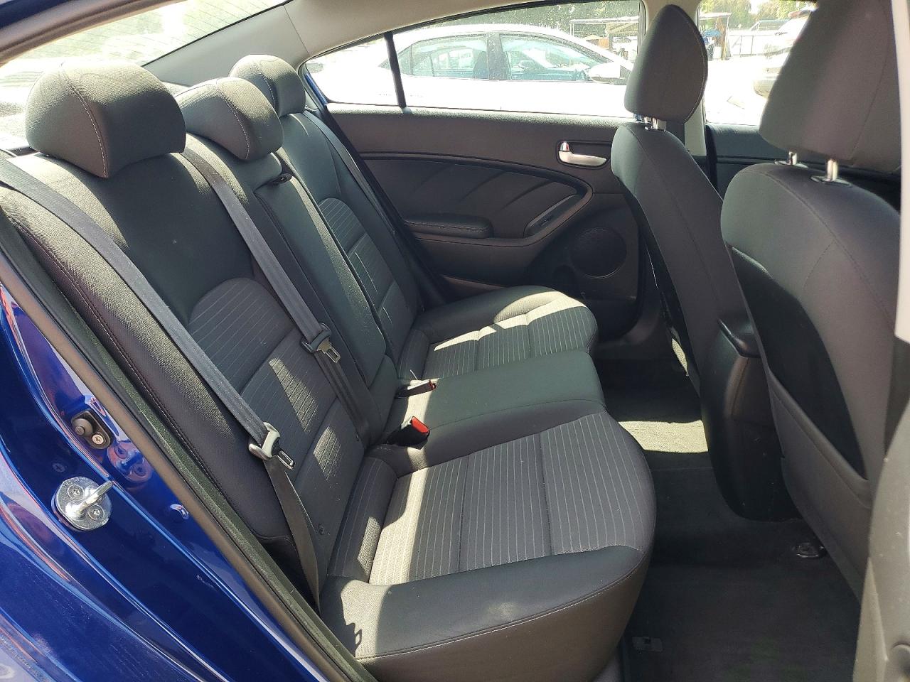 2018 KIA FORTE LX photo 19