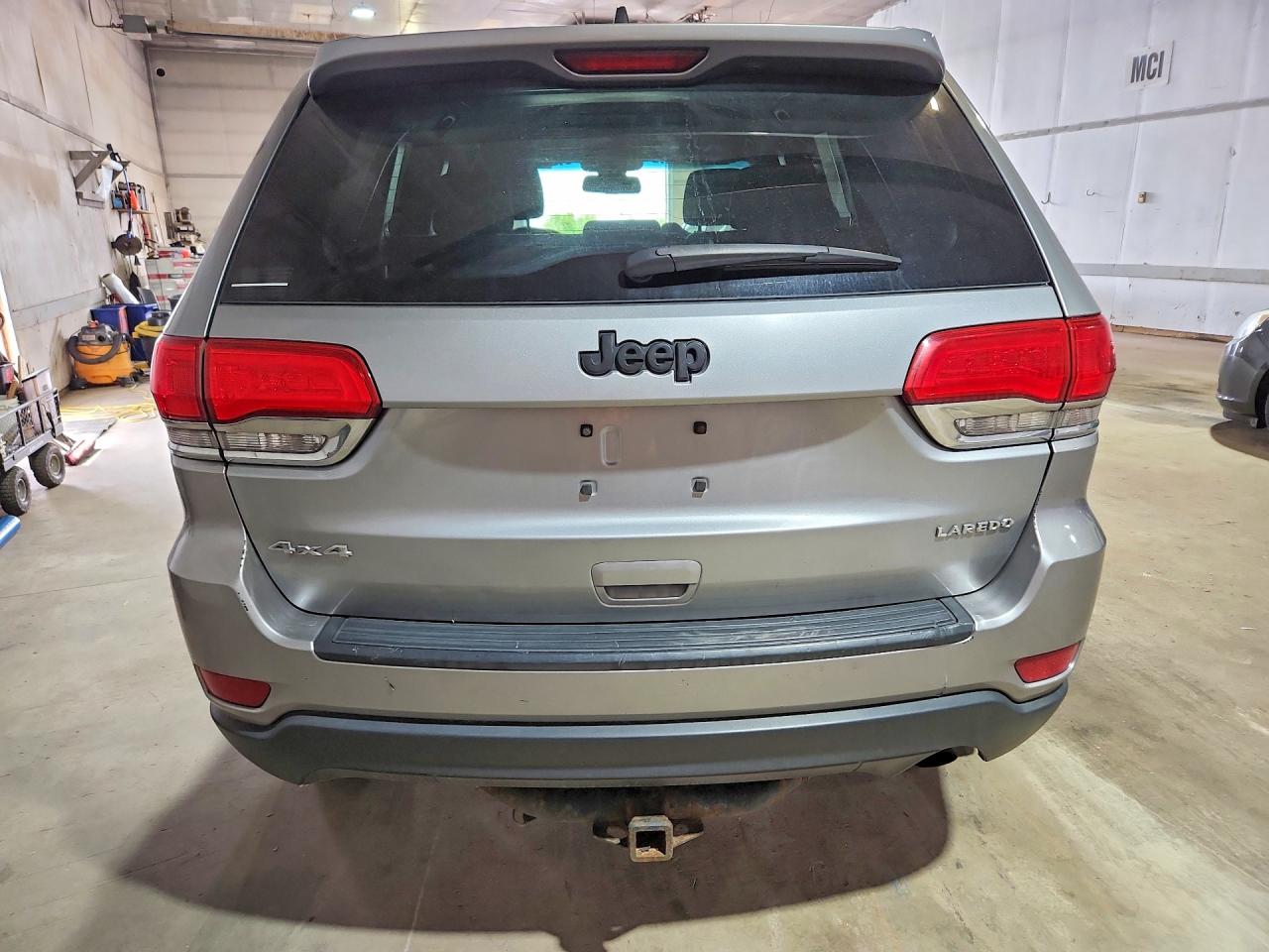 2014 JEEP GRAND CHEROKEE LAREDO photo 11