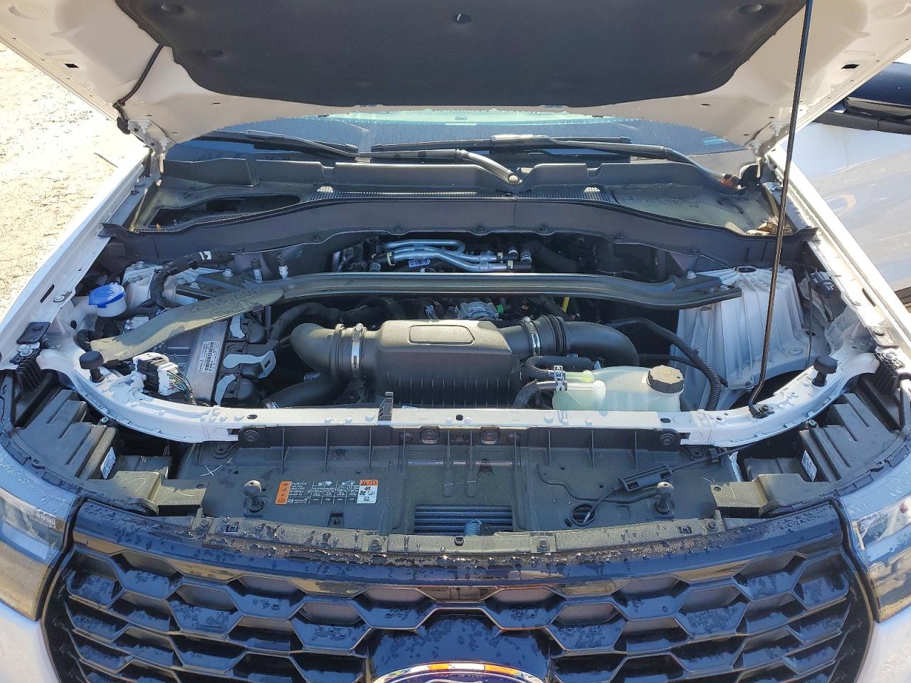 2025 FORD EXPLORER ST photo 23