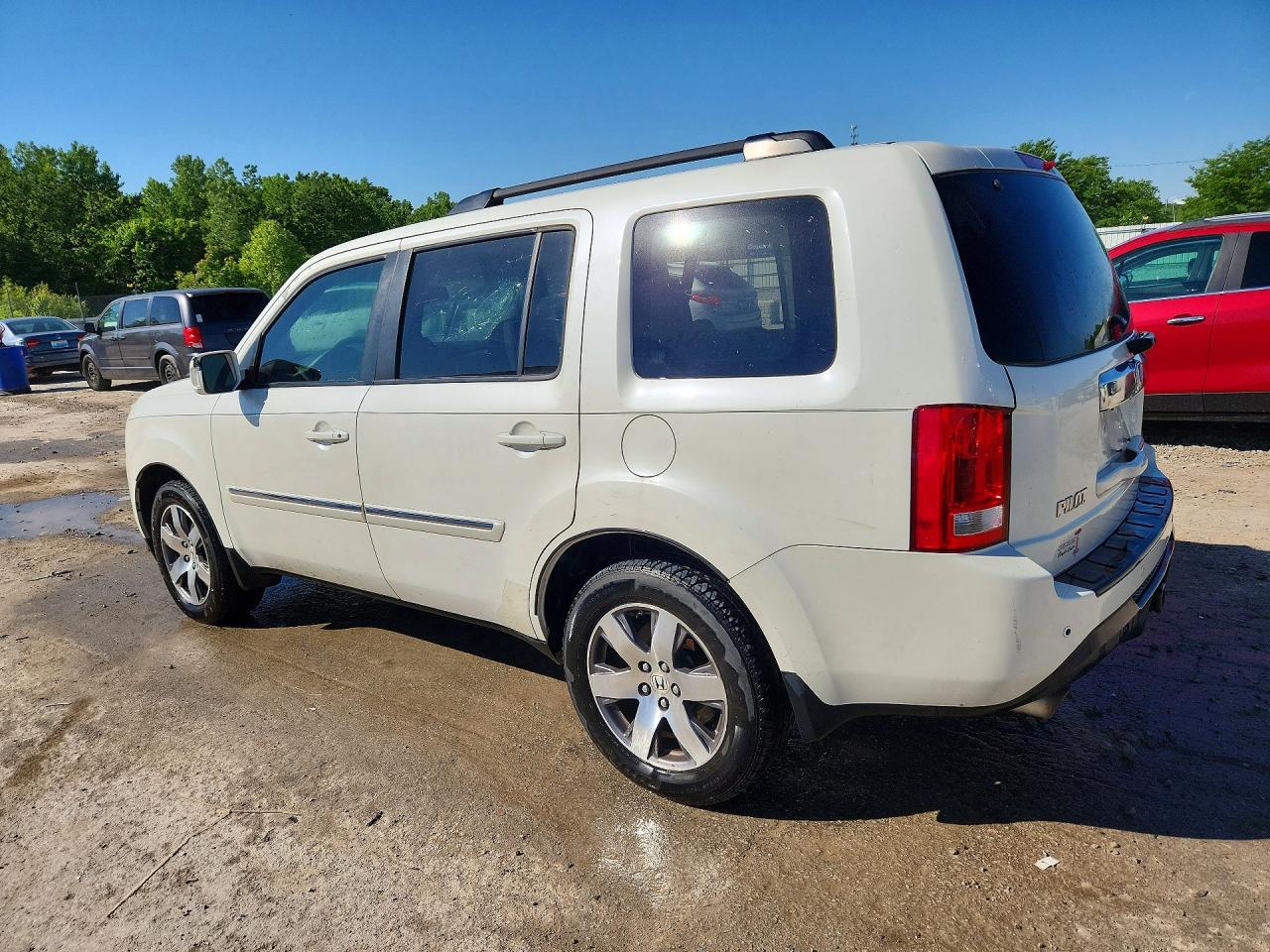 2015 HONDA PILOT TOURING photo 4