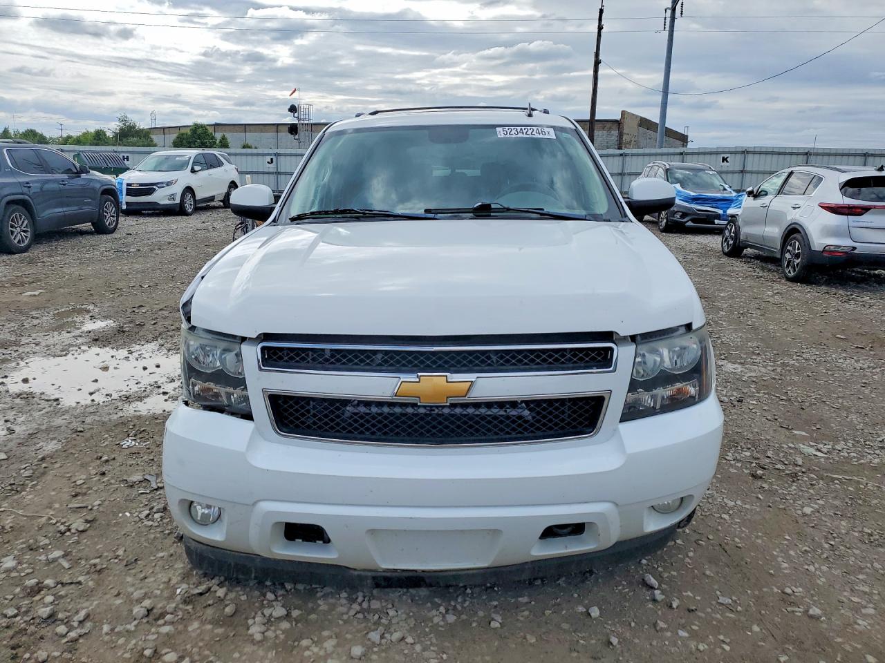 2013 CHEVROLET SUBURBAN K1500 LT photo 9