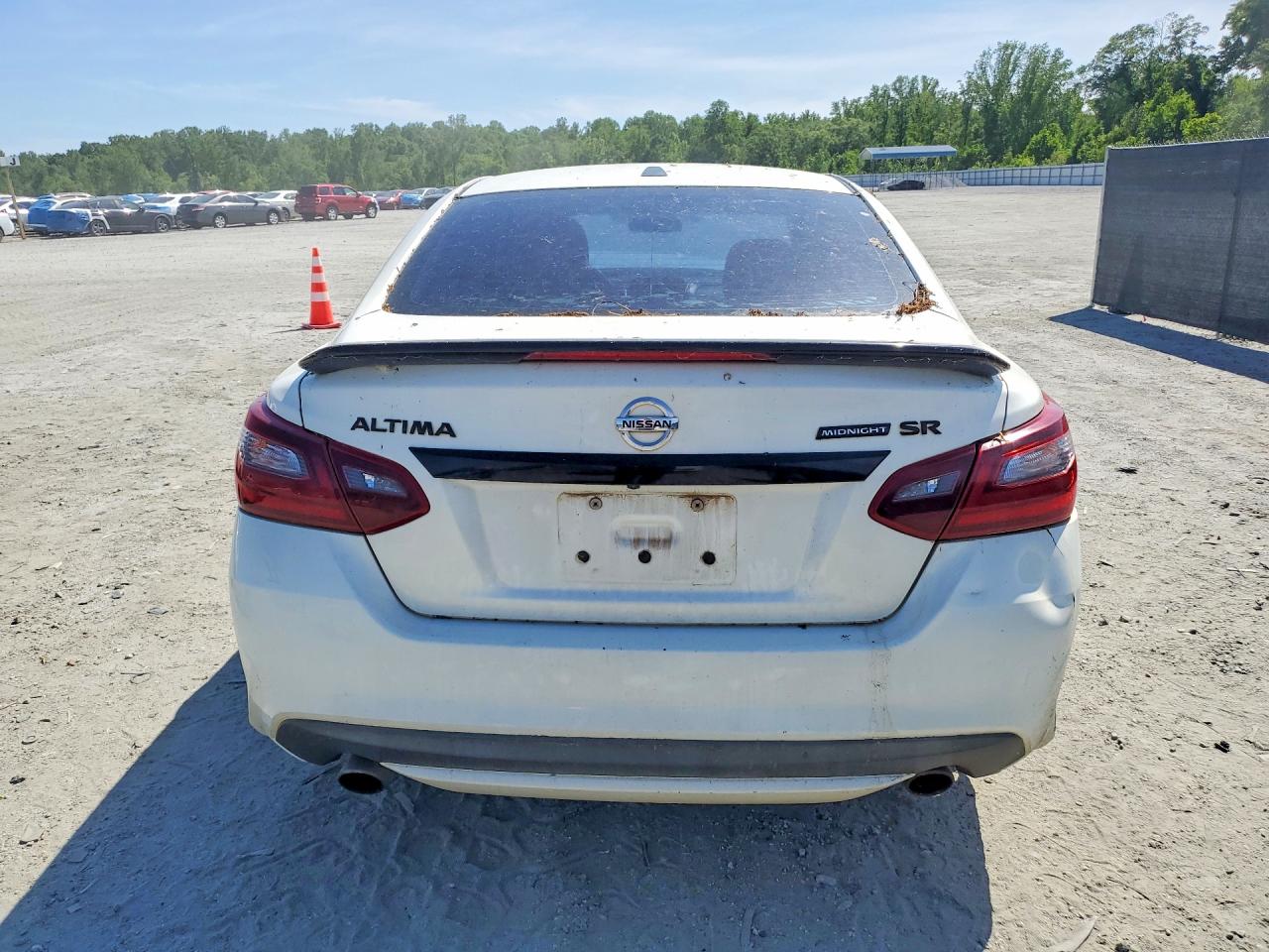 2018 NISSAN ALTIMA 2.5 SR photo 11