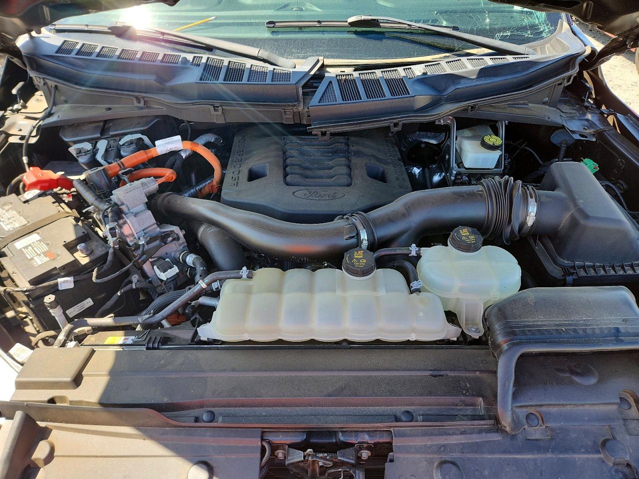 2021 FORD F150 SUPERCREW photo 31