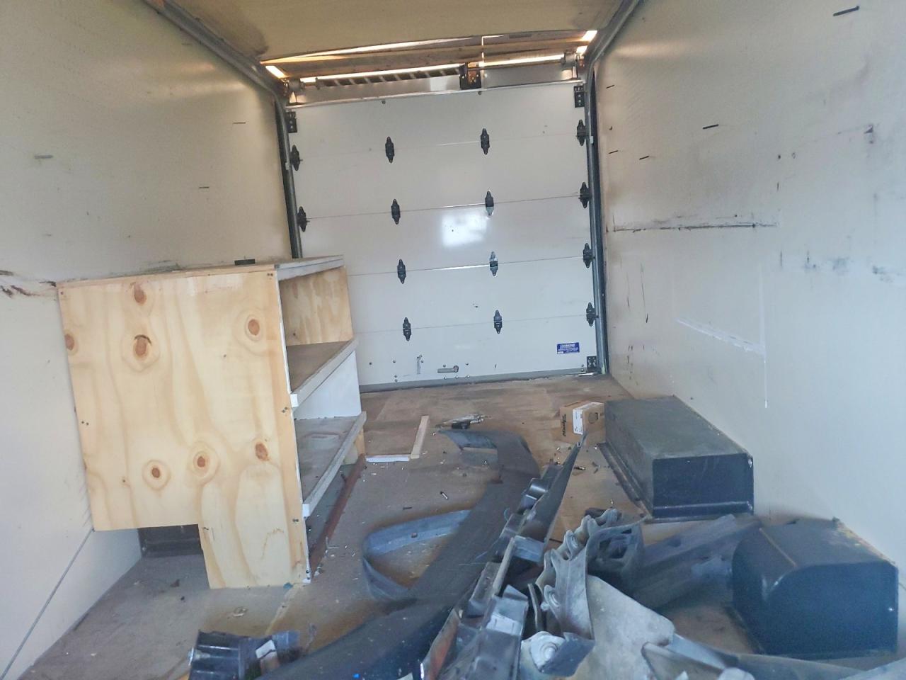 2022 CHEVROLET EXPRESS DELIVERY TRUCK photo 10