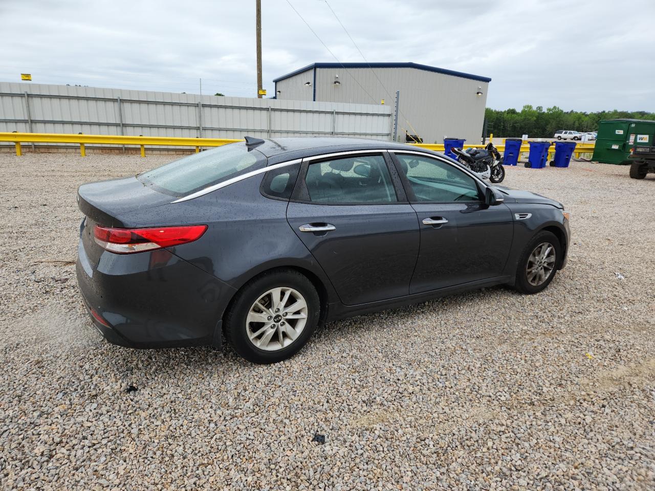 2018 KIA OPTIMA LX photo 3