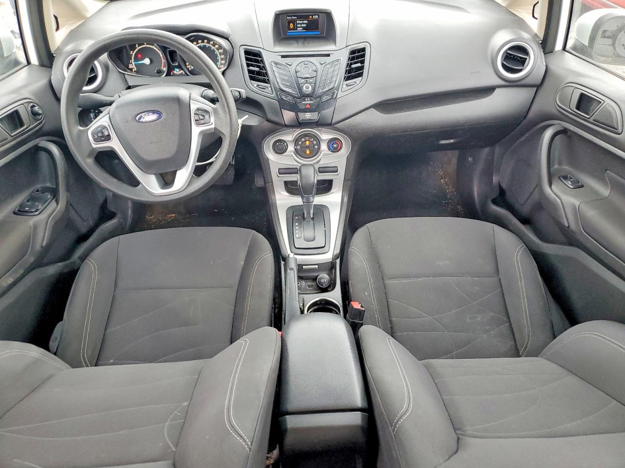 2019 FORD FIESTA SE photo 15