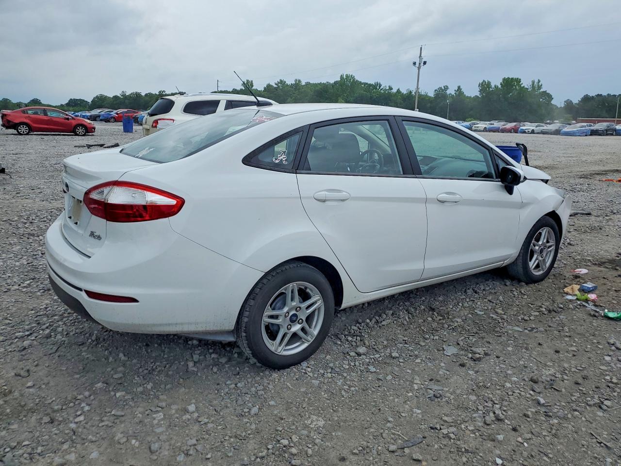 2019 FORD FIESTA SE photo 5