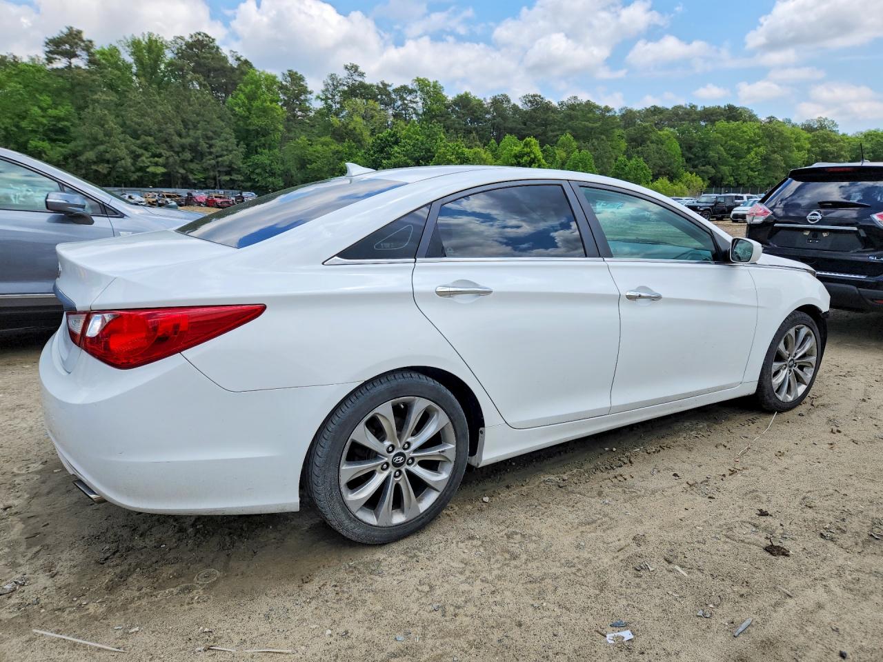 2013 HYUNDAI SONATA SE photo 7