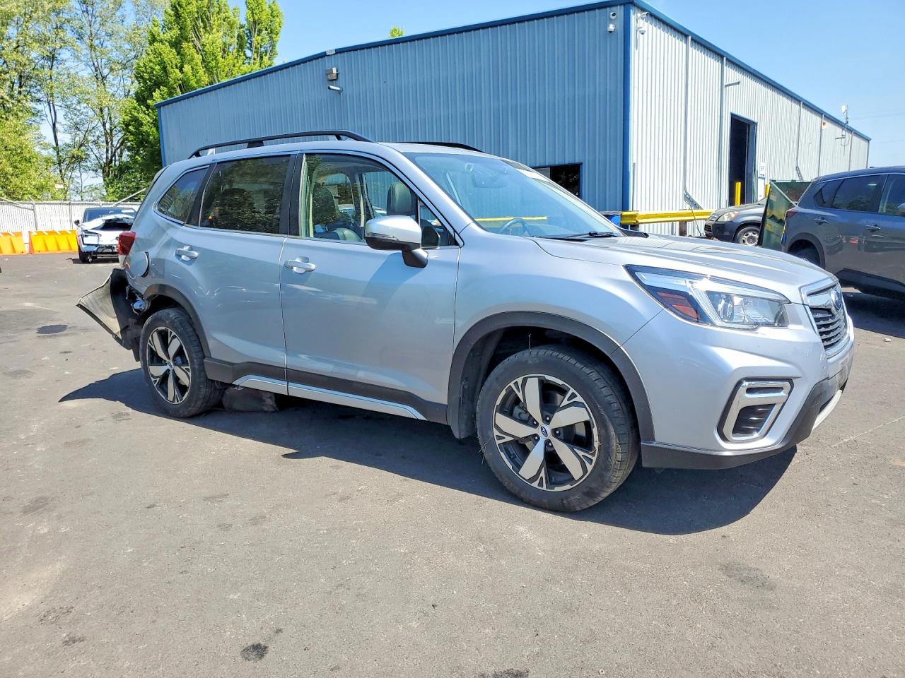 2020 SUBARU FORESTER TOURING photo 4