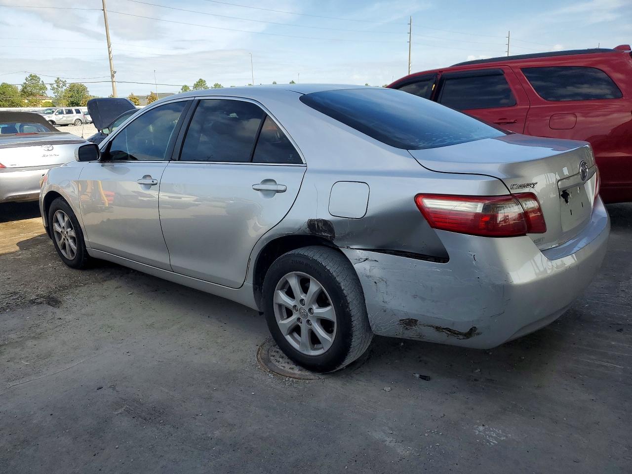 2008 TOYOTA CAMRY LE photo 2