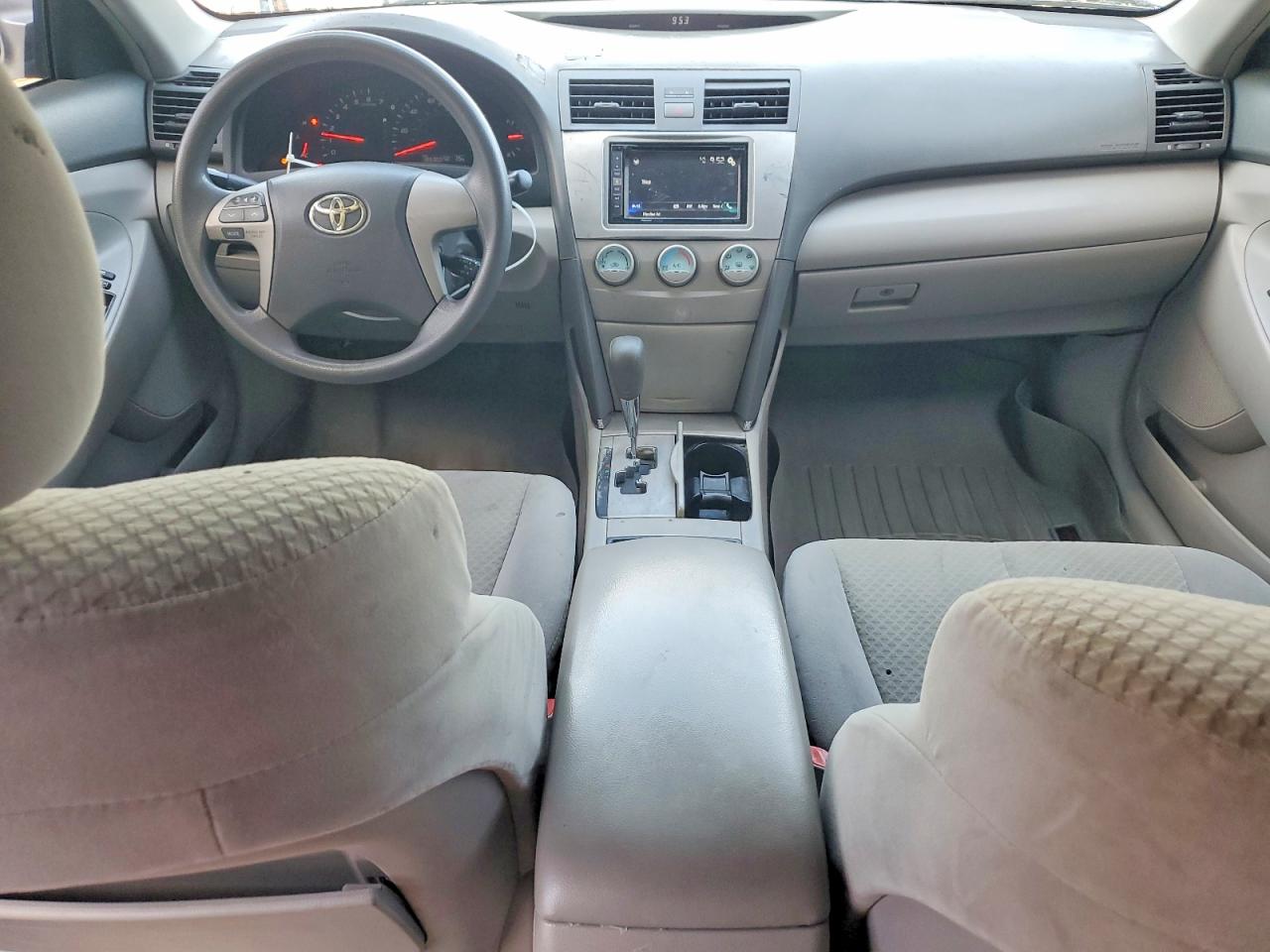 2008 TOYOTA CAMRY LE photo 8