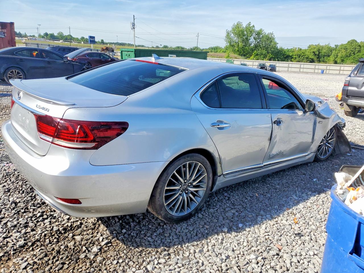 2013 LEXUS LS 460 photo 5