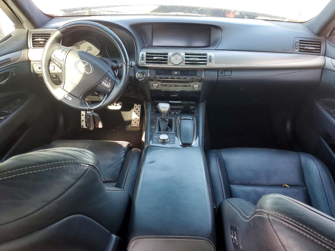 2013 LEXUS LS 460 photo 15