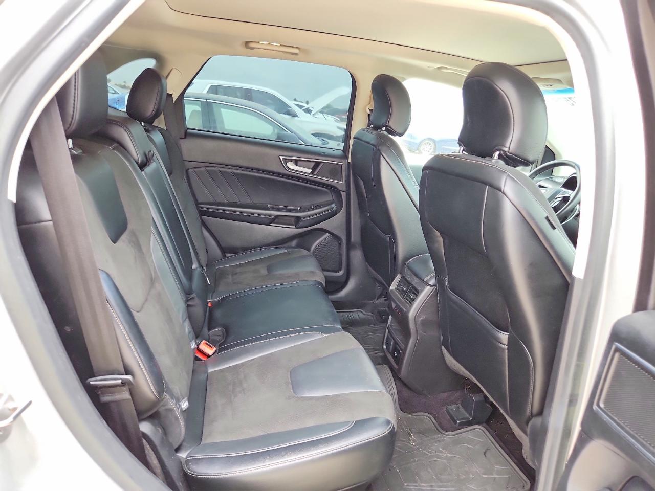 2015 FORD EDGE SPORT photo 31