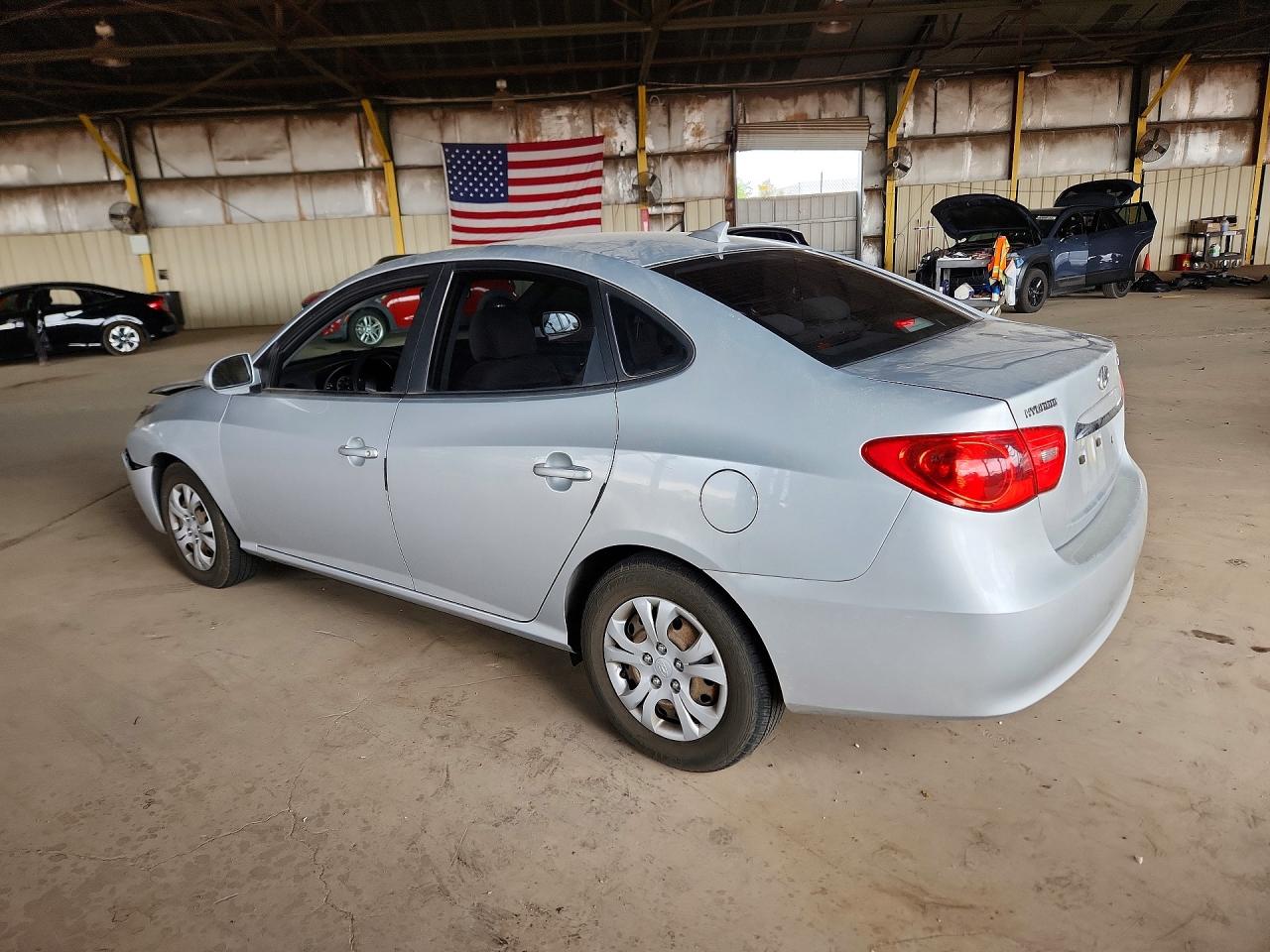 2010 HYUNDAI ELANTRA GLS photo 4