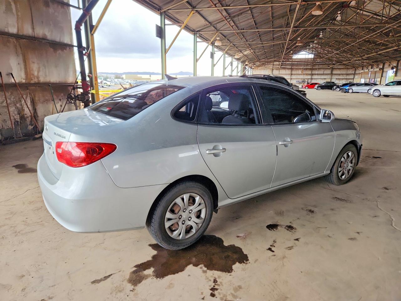 2010 HYUNDAI ELANTRA GLS photo 7