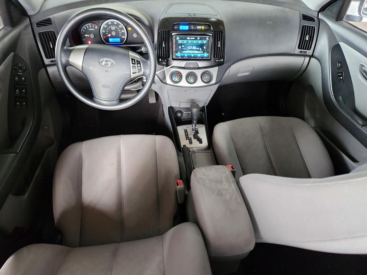 2010 HYUNDAI ELANTRA GLS photo 22
