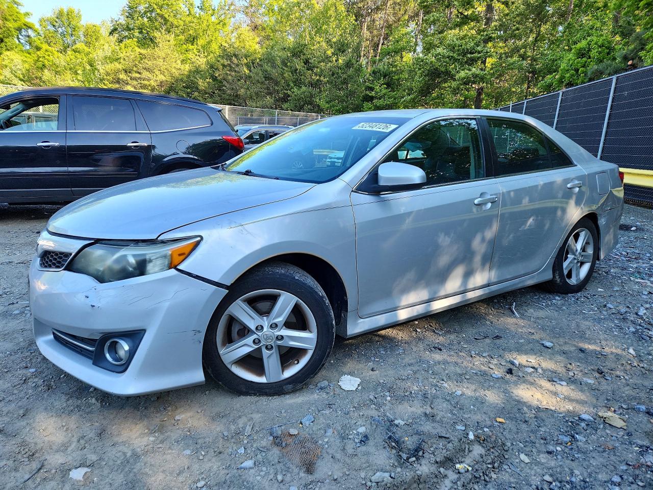 2014 TOYOTA CAMRY