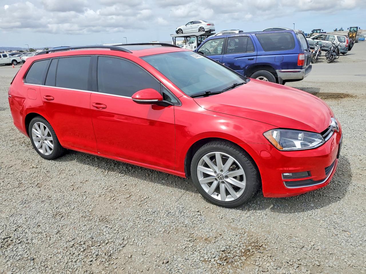2015 VOLKSWAGEN GOLF SPORTWAGEN TDI S photo 10