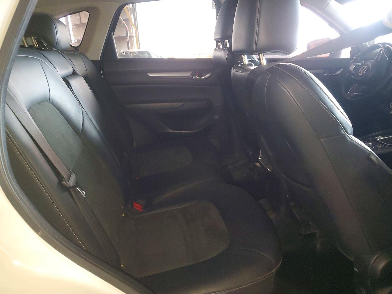 2021 MAZDA CX-5 TOURING photo 19