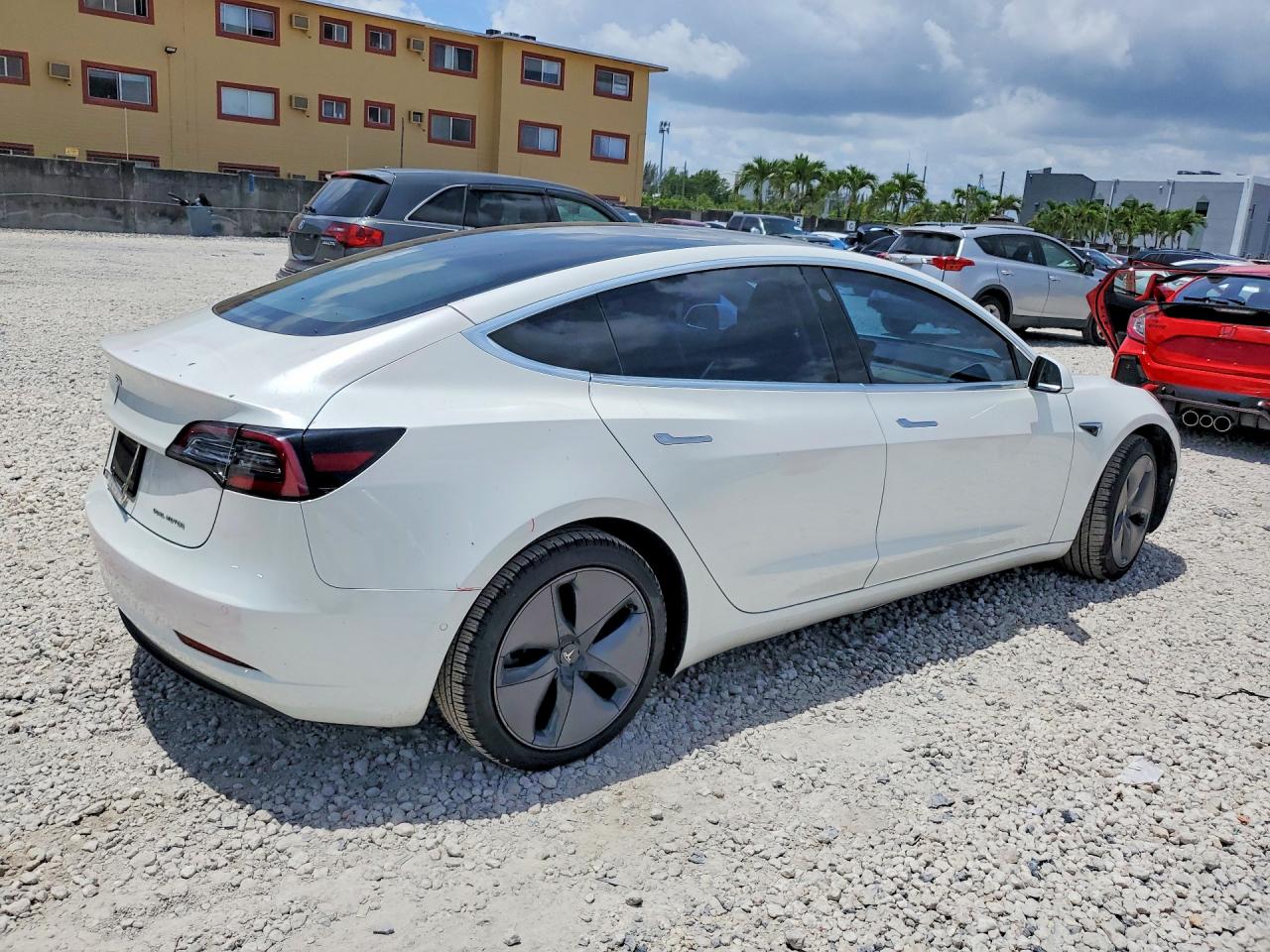 2019 TESLA MODEL 3 photo 3