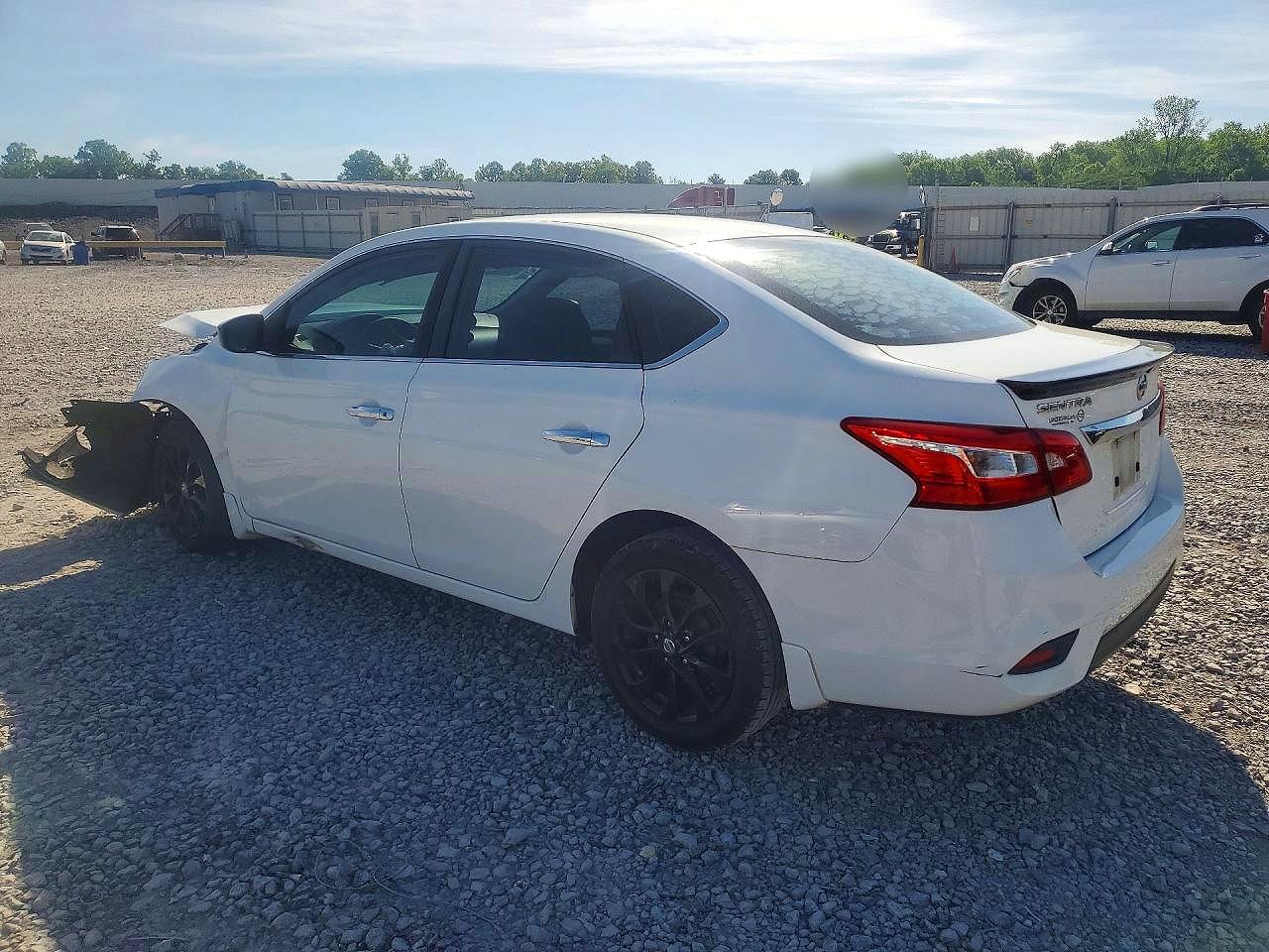 2018 NISSAN SENTRA S photo 3