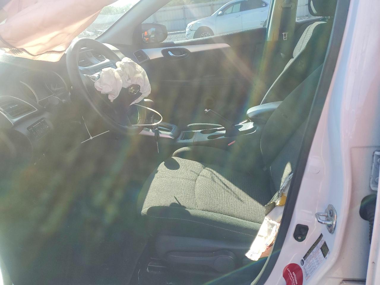 2018 NISSAN SENTRA S photo 13