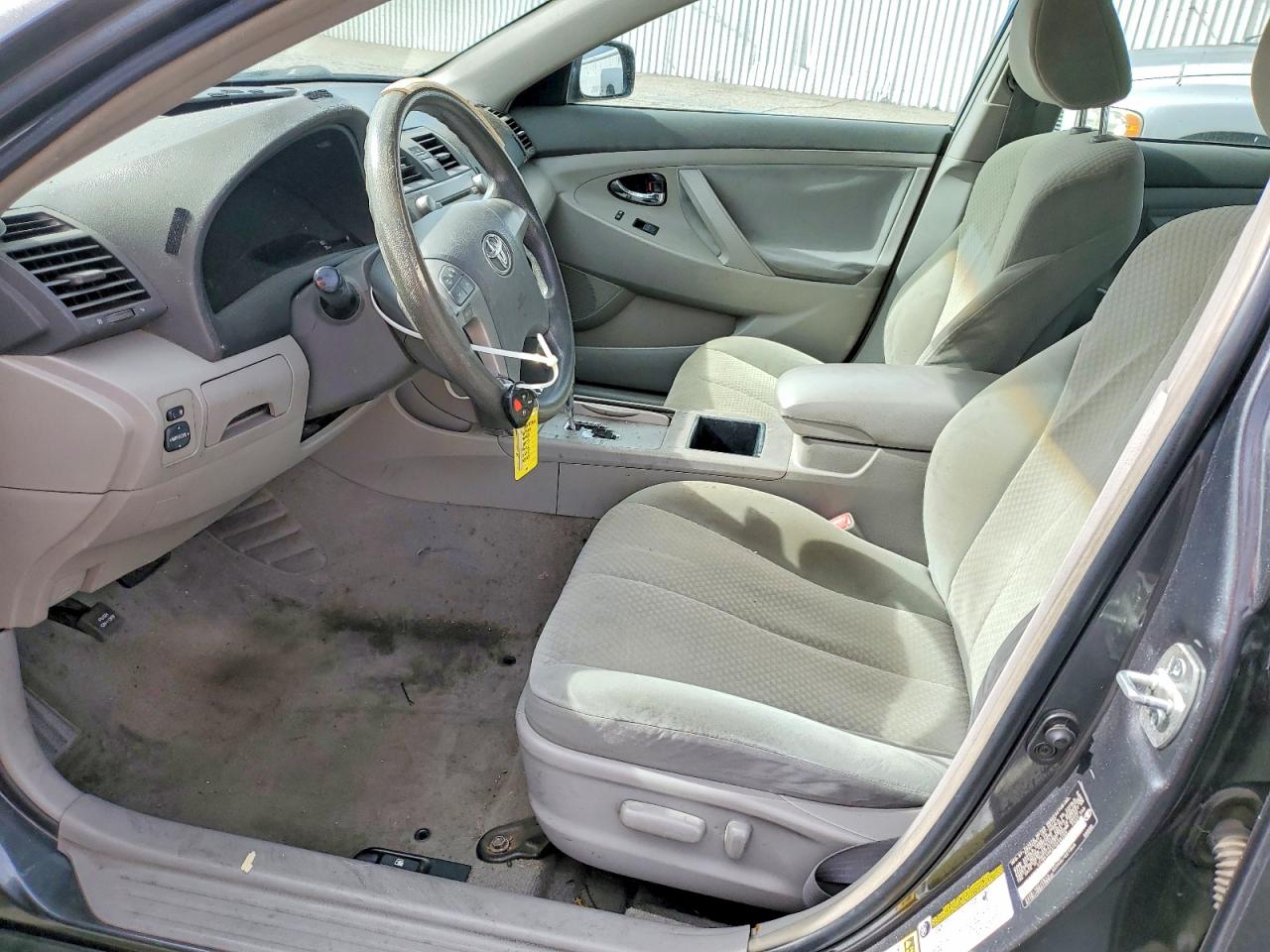 2007 TOYOTA CAMRY LE V6 photo 13