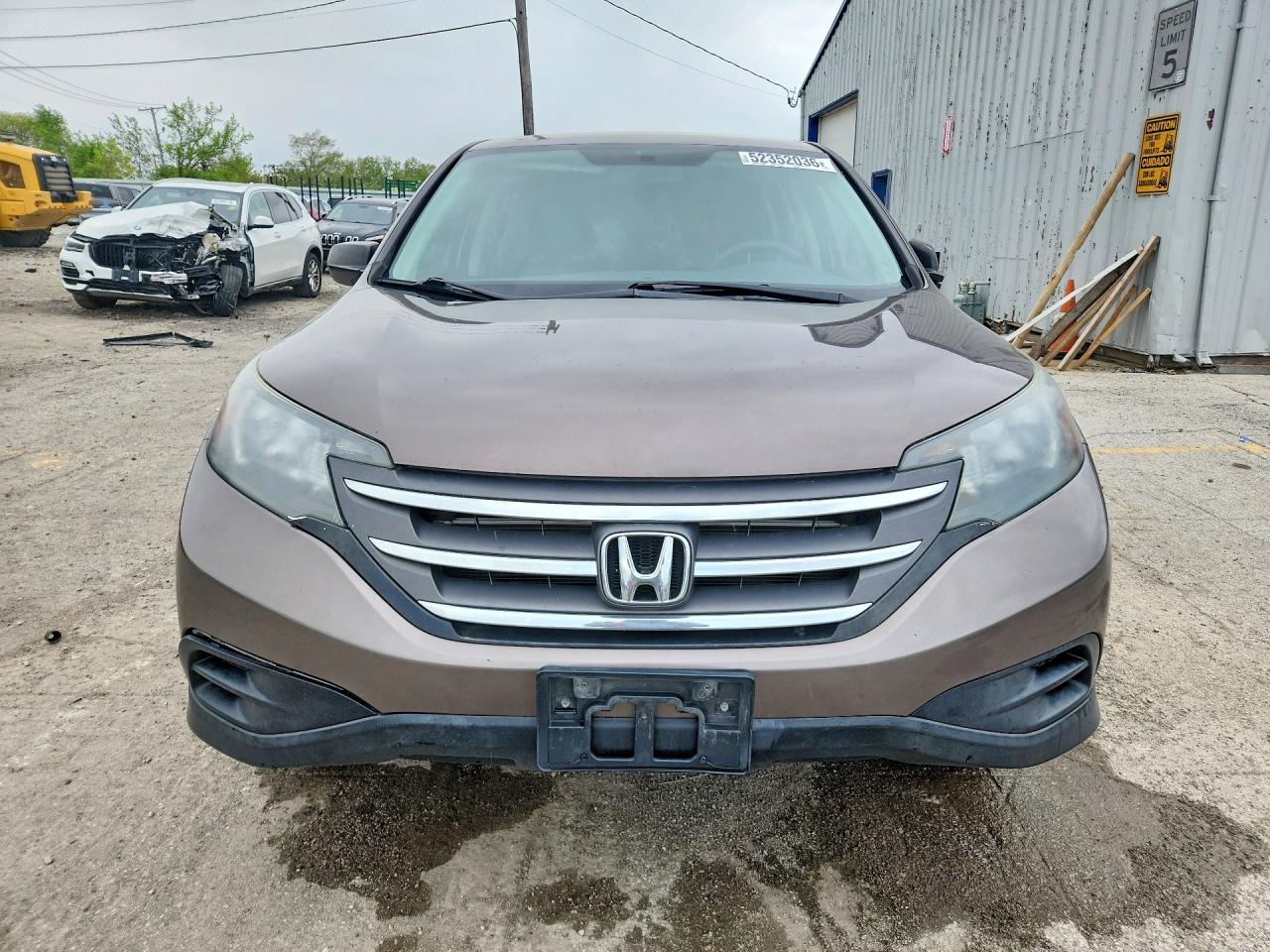 2014 HONDA CR-V LX photo 9