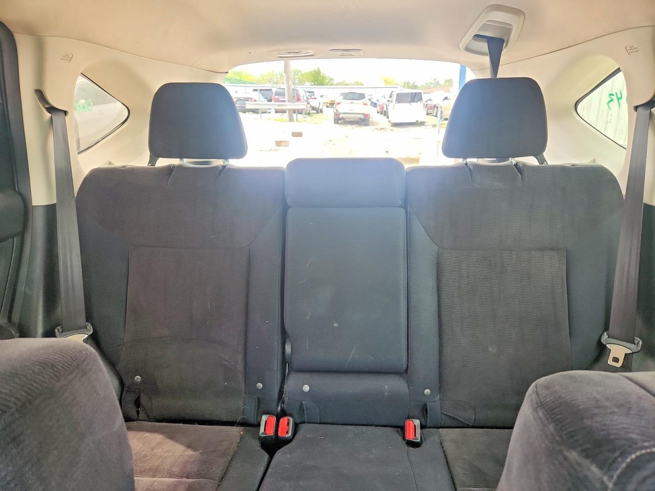 2014 HONDA CR-V LX photo 19