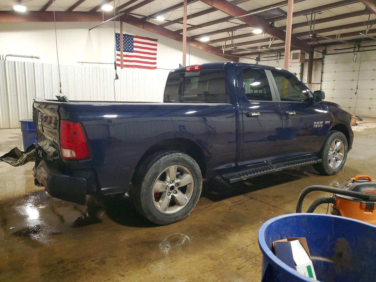 2015 RAM 1500 SLT photo 7