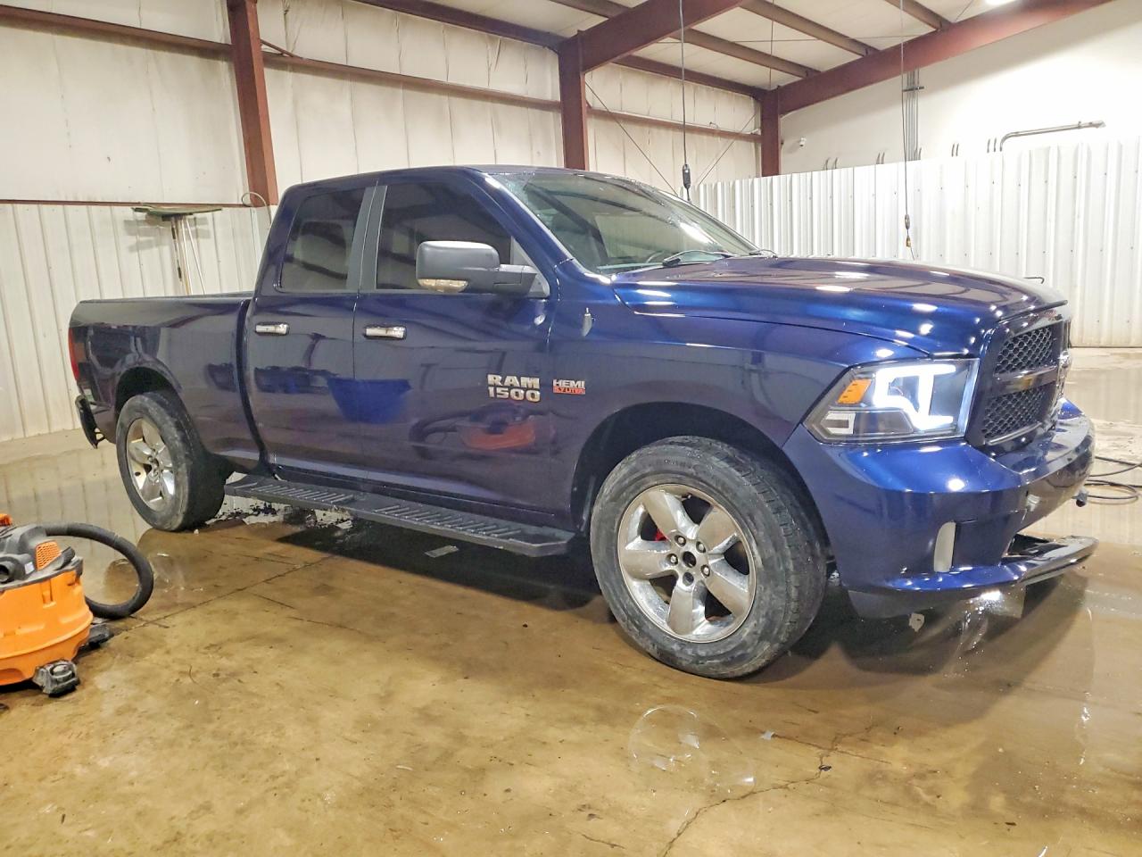 2015 RAM 1500 SLT photo 10