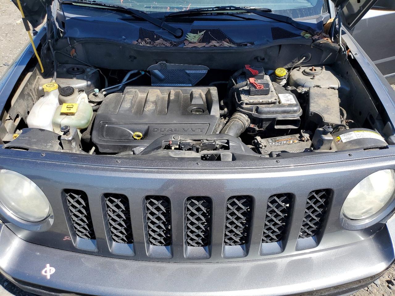 2012 JEEP PATRIOT LATITUDE photo 23