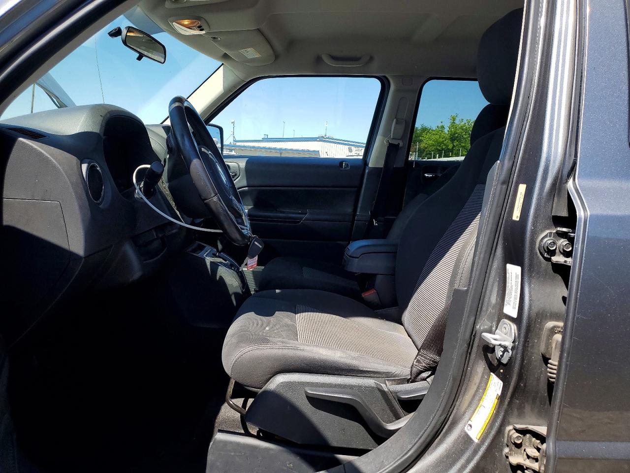 2012 JEEP PATRIOT LATITUDE photo 13