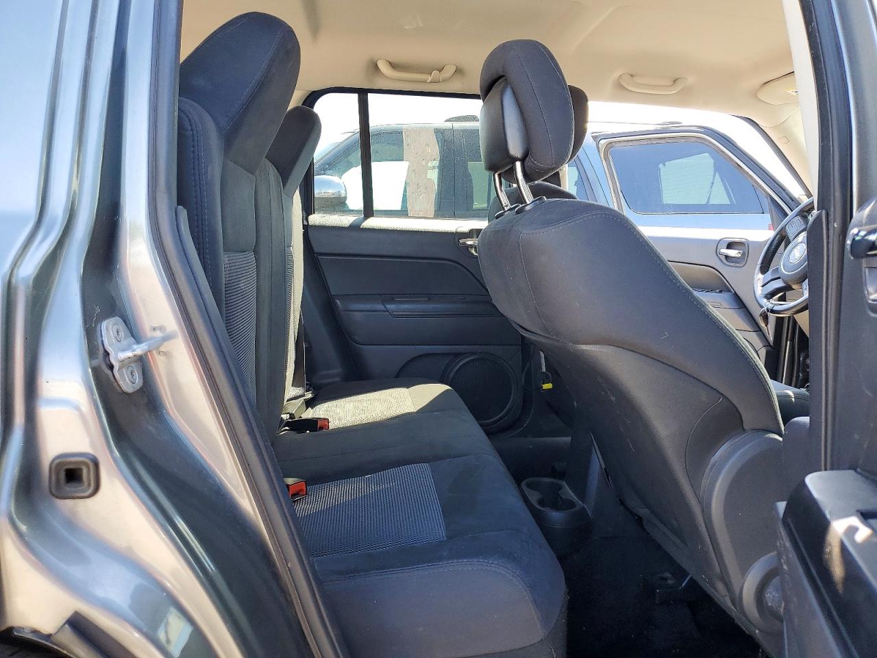 2012 JEEP PATRIOT LATITUDE photo 21