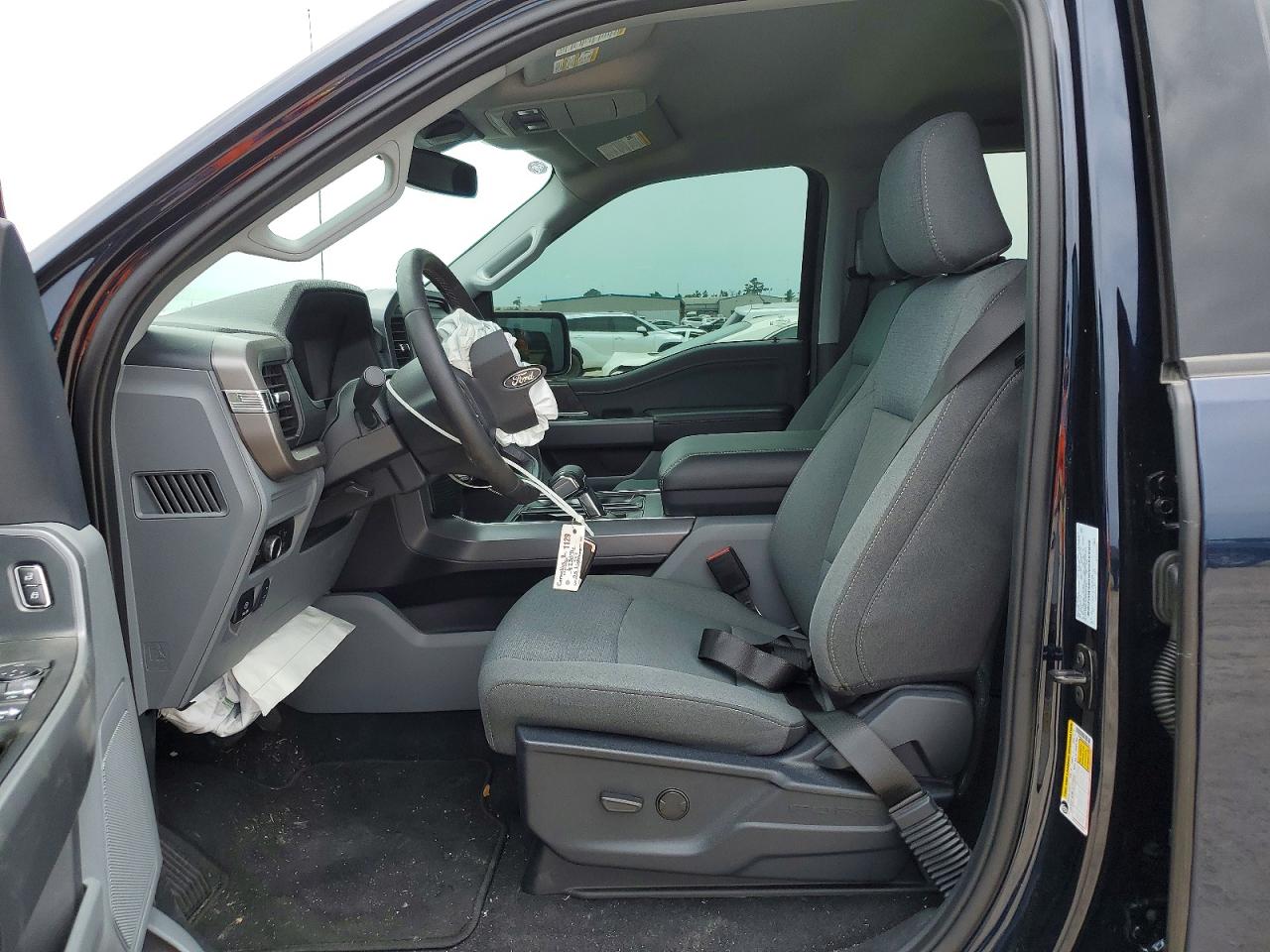 2025 FORD F150 photo 13