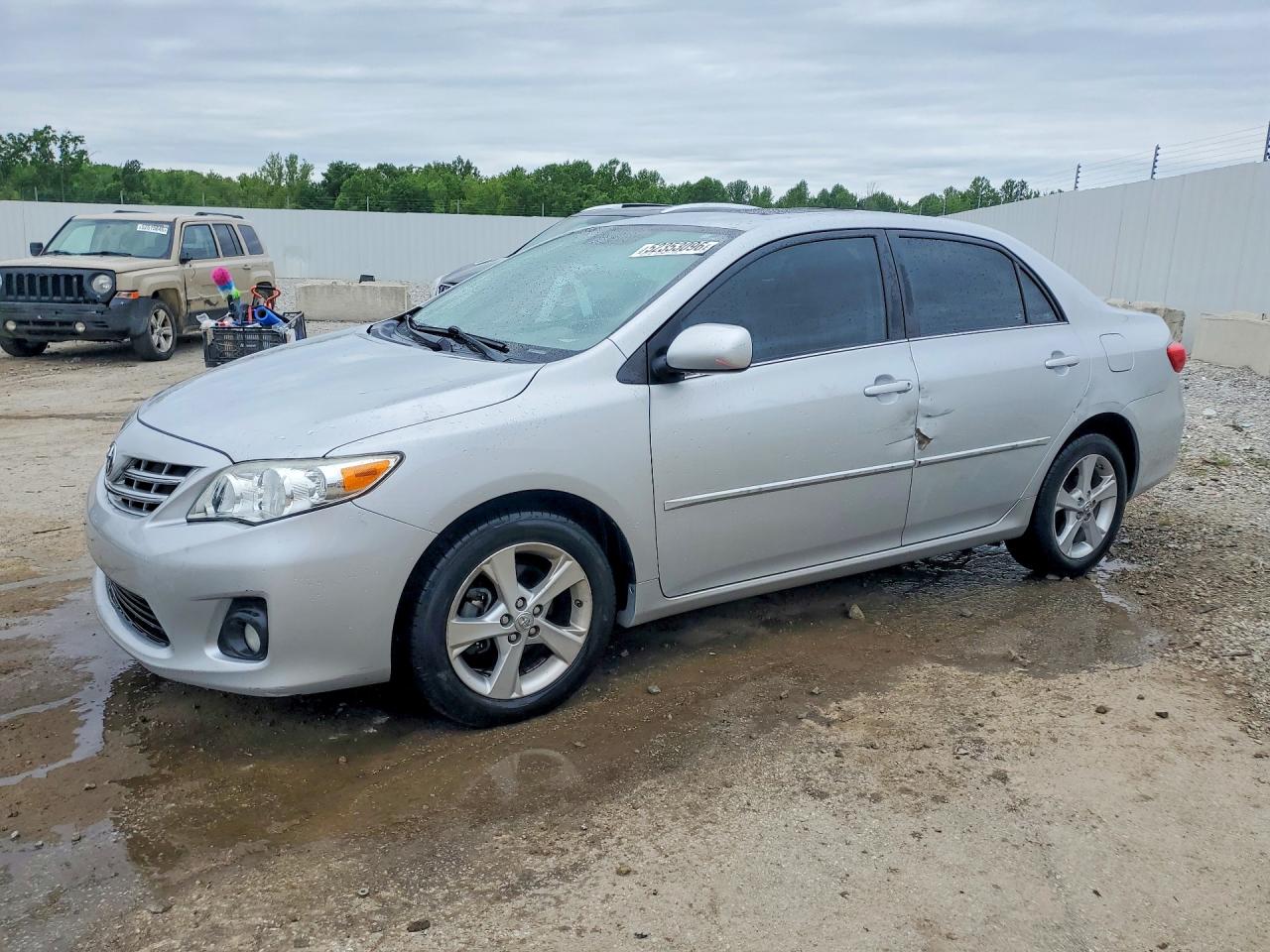 2013 TOYOTA COROLLA