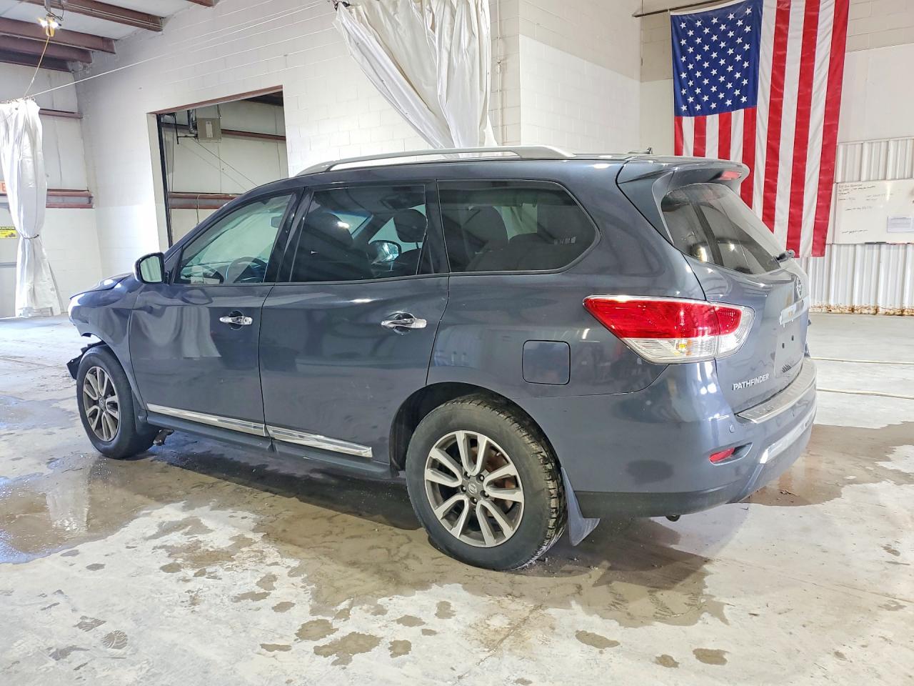 2013 NISSAN PATHFINDER S photo 4