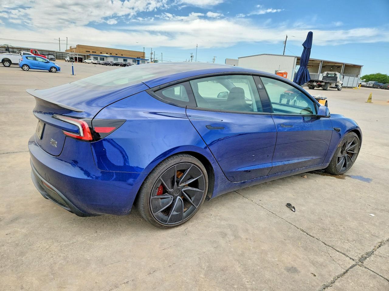 2024 TESLA MODEL 3 photo 5