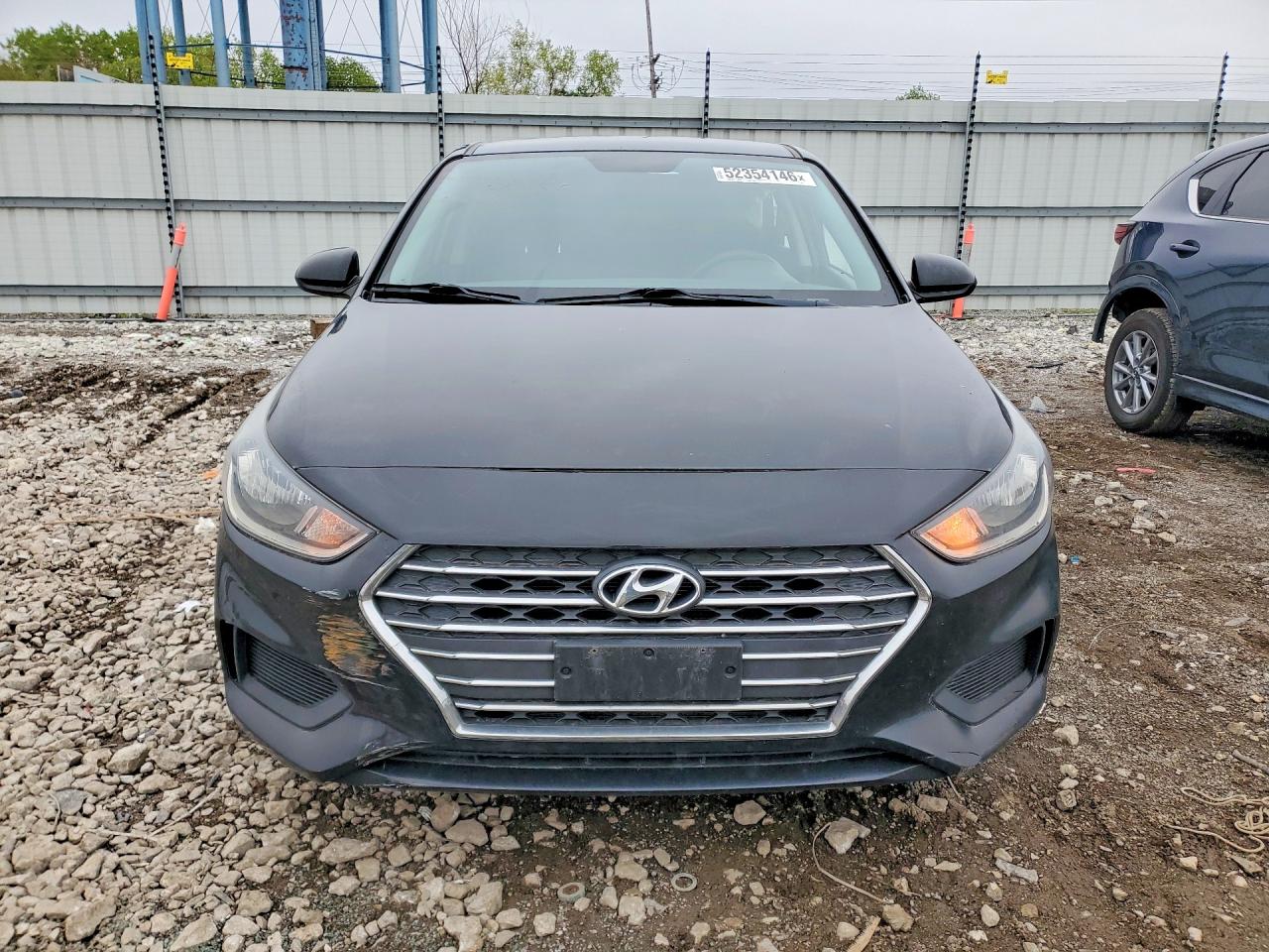 2019 HYUNDAI ACCENT SE photo 13