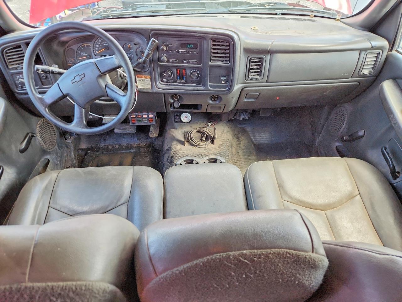 2004 CHEVROLET SILVERADO C3500 photo 15