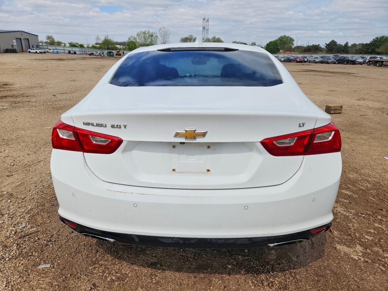 2016 CHEVROLET MALIBU LT photo 16