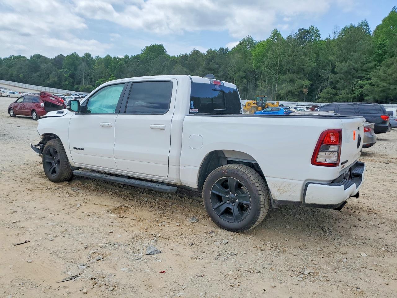 2021 RAM 1500 BIG HORN photo 2
