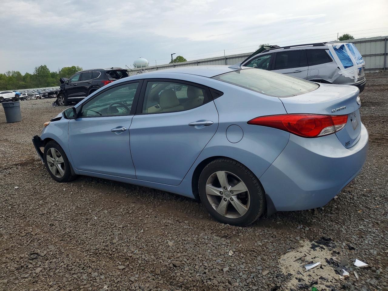 2013 HYUNDAI ELANTRA GLS photo 3