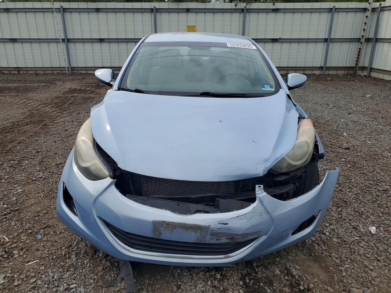 2013 HYUNDAI ELANTRA GLS photo 9