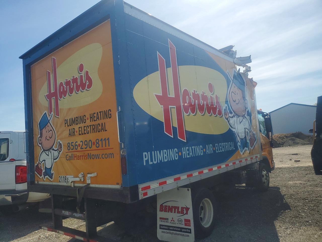 2021 ISUZU NPR BOX TRUCK photo 7