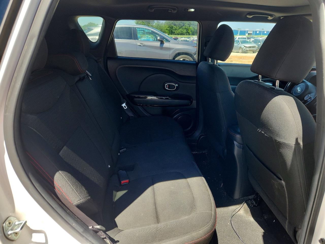 2014 KIA SOUL + photo 21