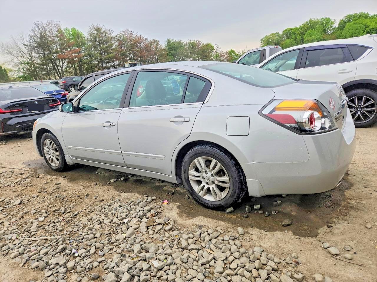 2011 NISSAN ALTIMA 2.5 photo 3