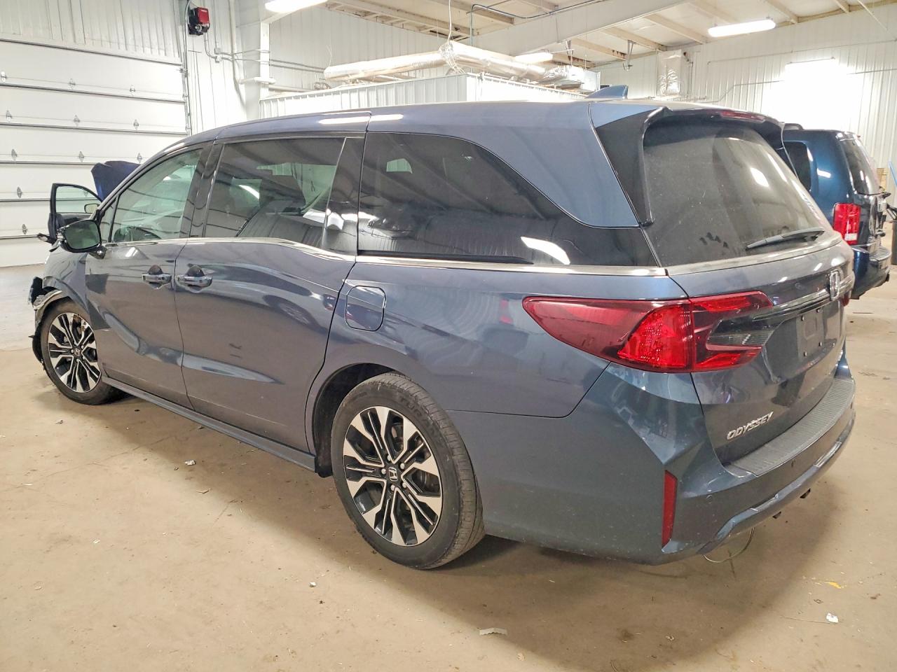 2025 HONDA ODYSSEY ELITE photo 3