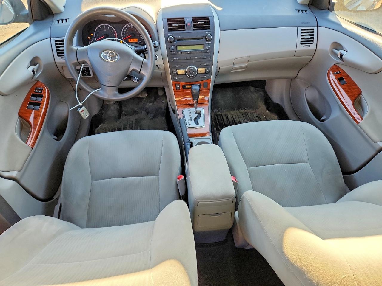 2010 TOYOTA COROLLA BASE photo 22